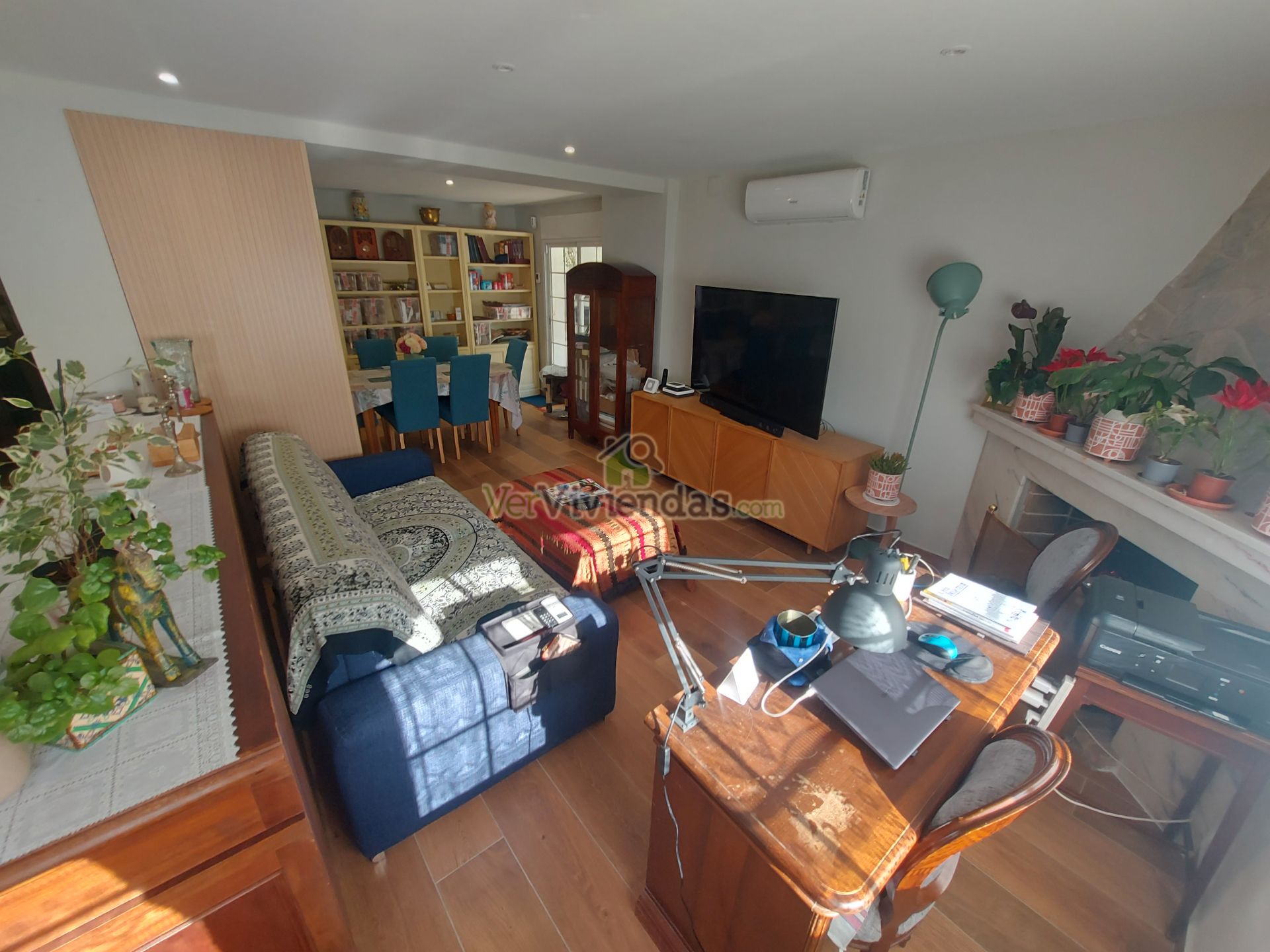 Sala d'estar de Casa o xalet en venda en Begues amb Aire condicionat, Calefacció i Jardí privat