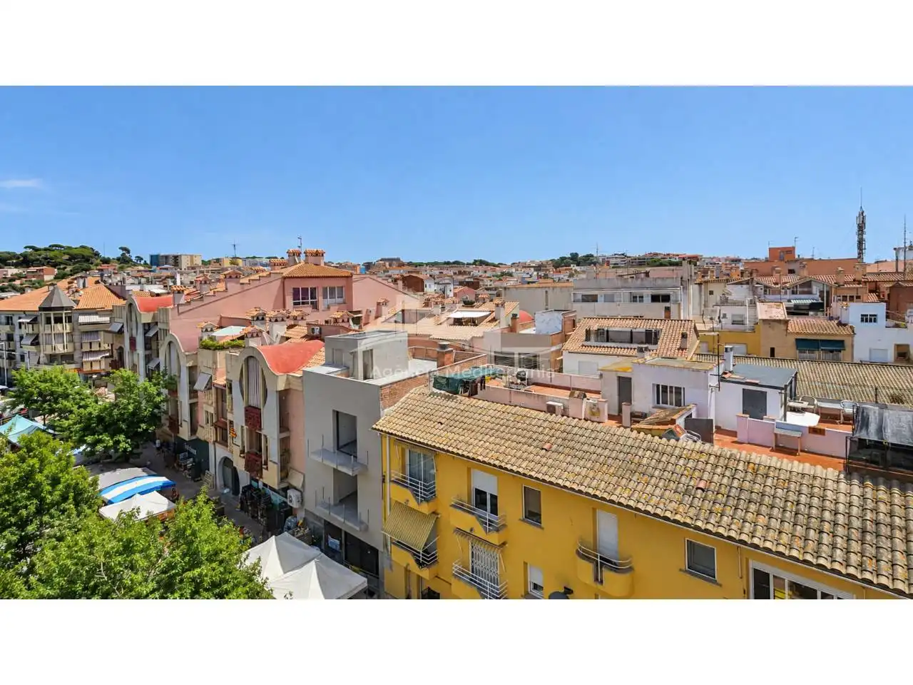 Penthouse with pool for sale in Avenida Cataluña, imagen 2