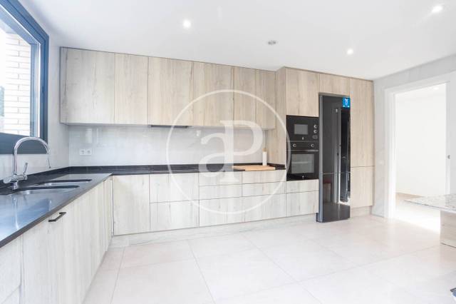 Piso en Alquiler en Carrer de les Orioles en Els Canons - Les Orioles - Can Paulet