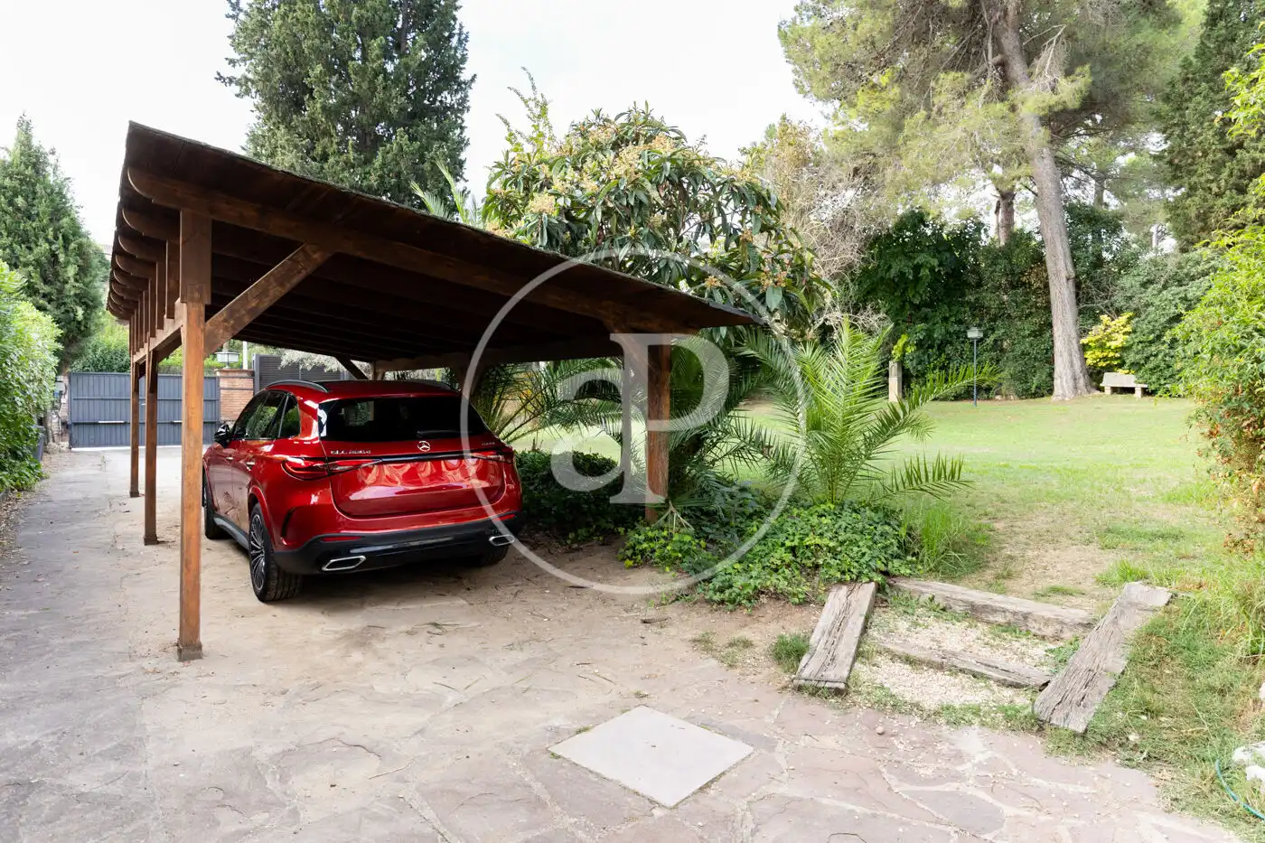 Parking de Casa o chalet en venta en Cerdanyola del Vallès con Aire acondicionado, Calefacción y Jardín privado
