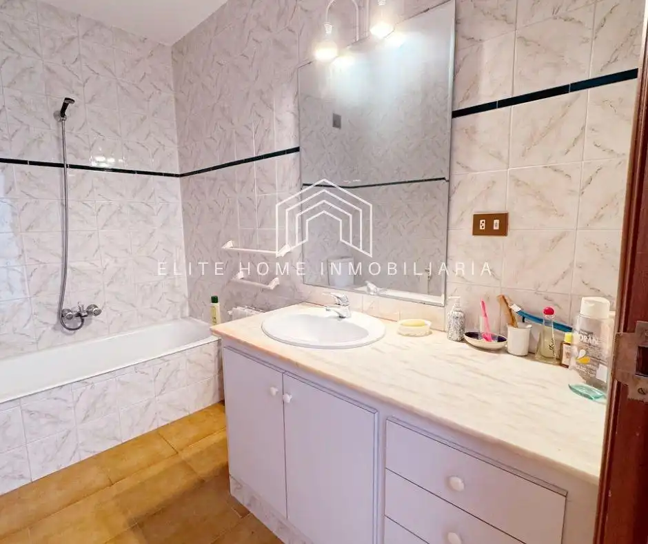 Bathroom of Houses for rent in Benicasim / Benicàssim  with Storage room and Balcony