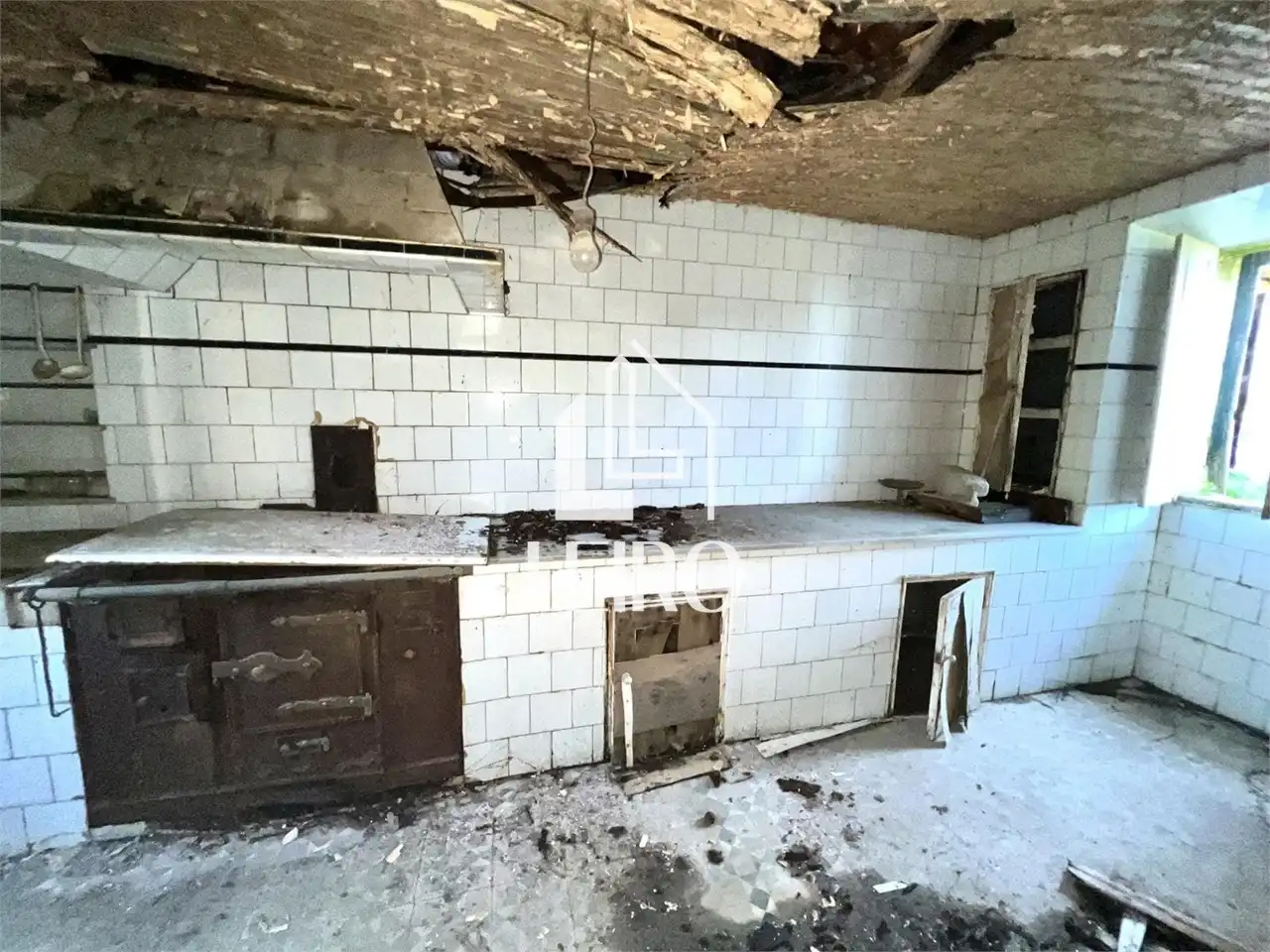 Kitchen of Country homes for sale in Sanxenxo  with Private garden