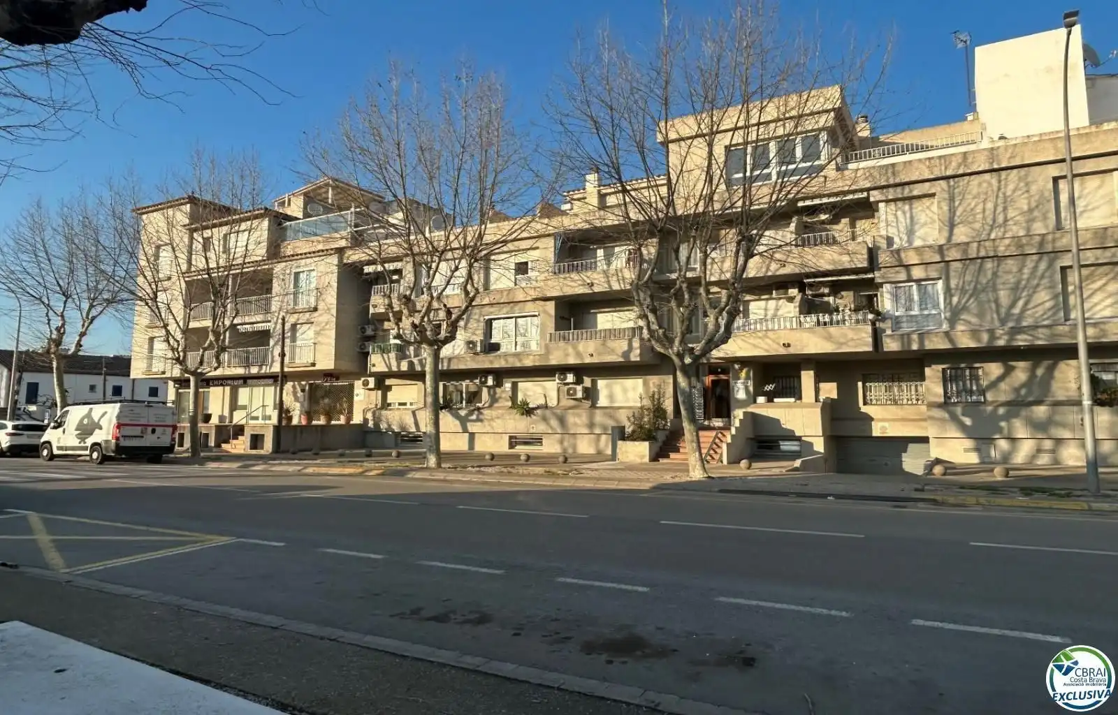 Exterior view of Study for sale in Castelló d'Empúries  with Air Conditioner and Furnished