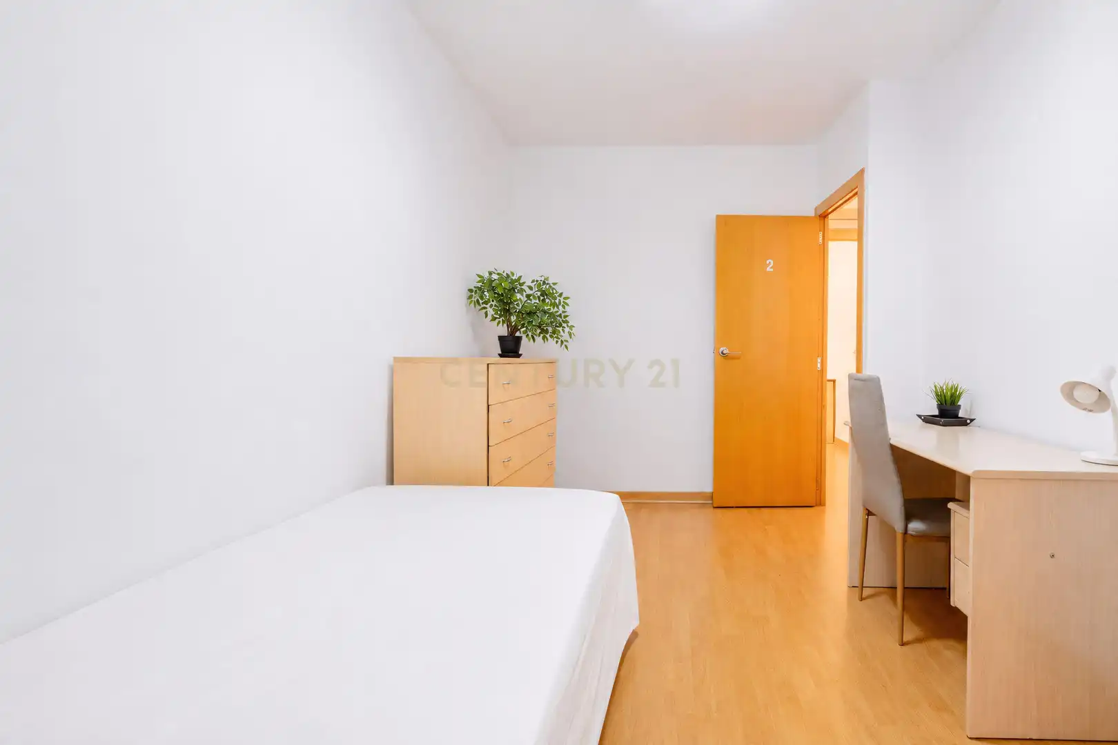Schlafzimmer von Erdgeschoss zum Verkauf in Valencia