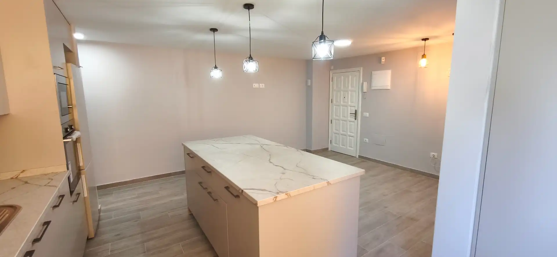 Kitchen of Flat for rent in Santa Cruz de Tenerife  with Oven, Washing machine and Microwave