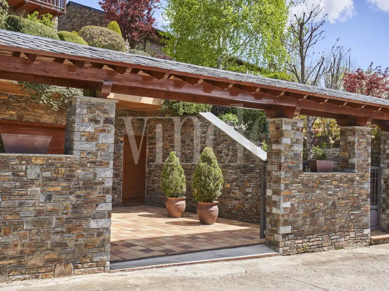 Terrassa de Casa o xalet en venda en Prullans amb Calefacció, Jardí privat i Terrassa
