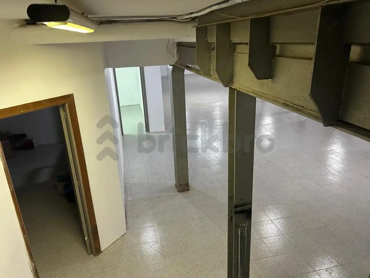 Business premises for sale in calle del Doctor Robert, imagen 16