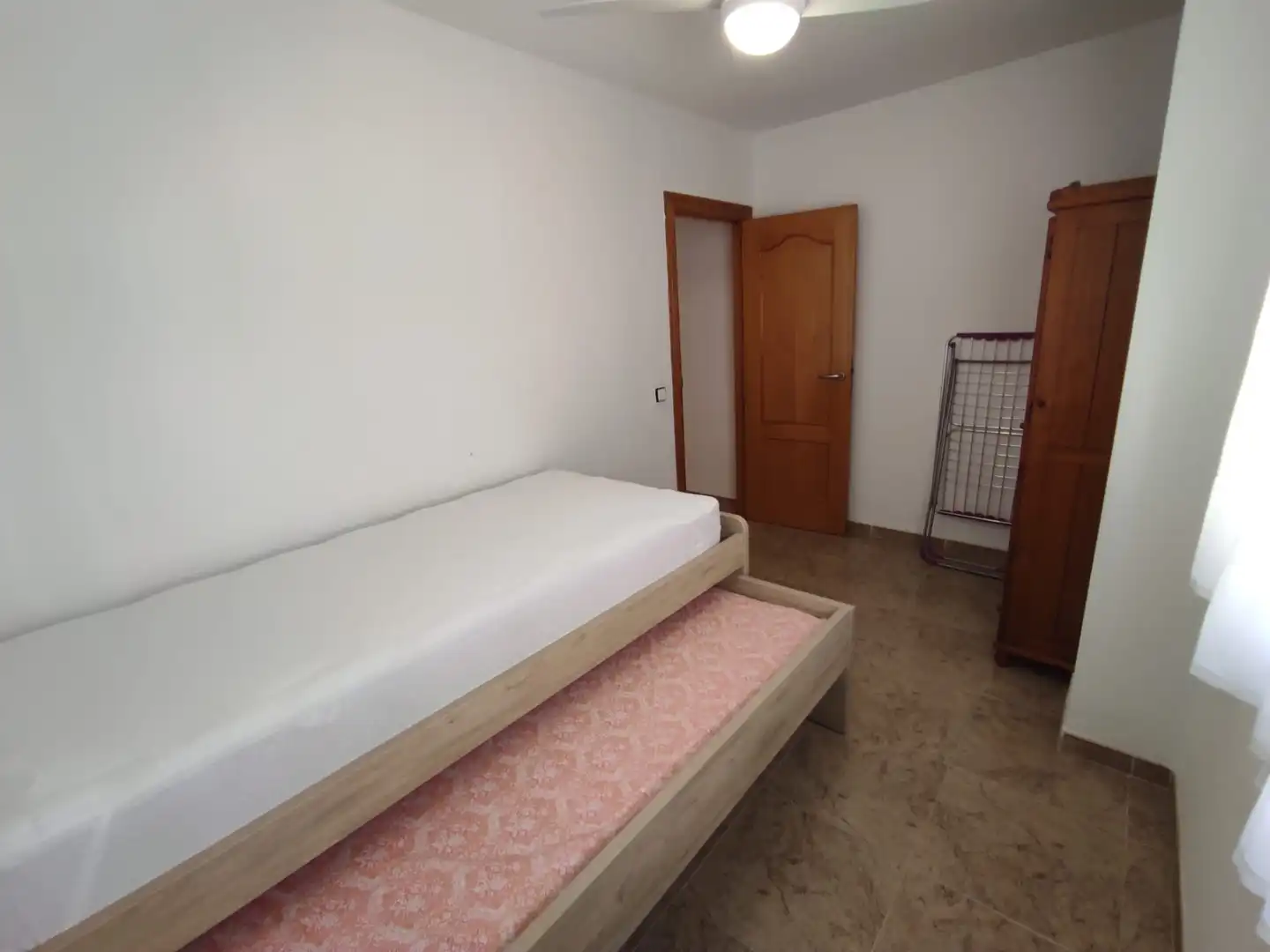Flat for rent in Calle PAIS DE GALES, Aguadulce Sur