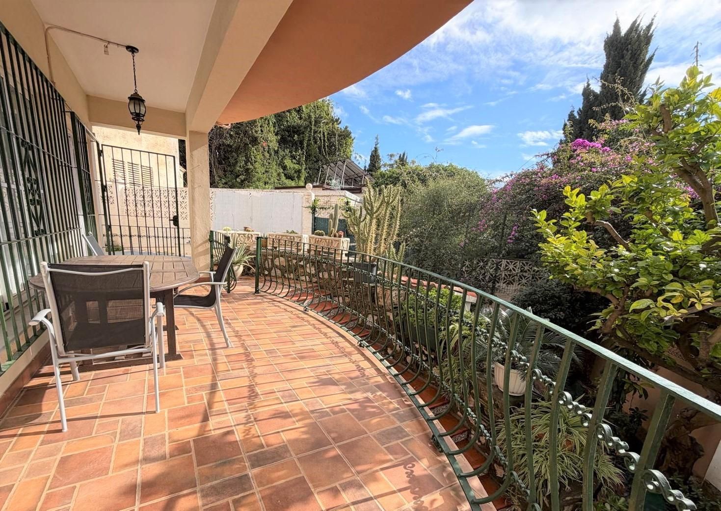 Terraza de Casa o chalet en venta en Benalmádena con Aire acondicionado, Calefacción y Jardín privado