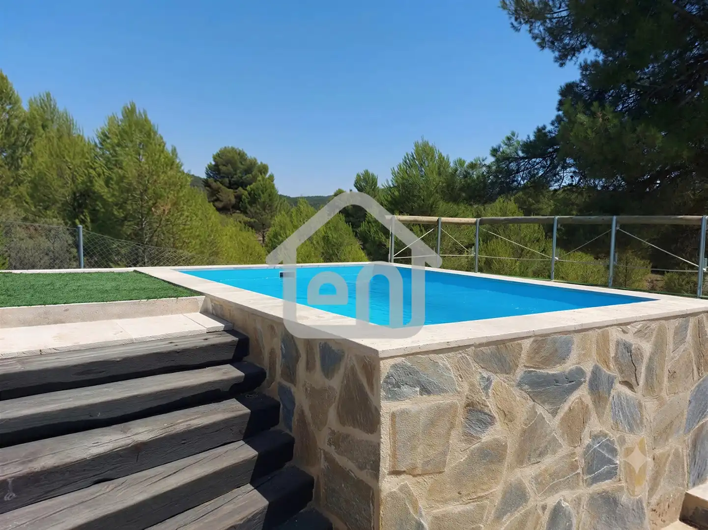 Piscina de Terreno en venta en Requena