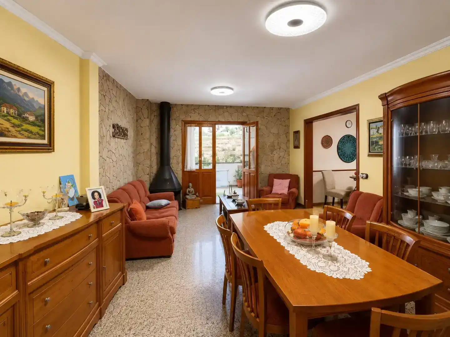 Sala d'estar de Casa adosada en venda en Los Realejos amb Balcó