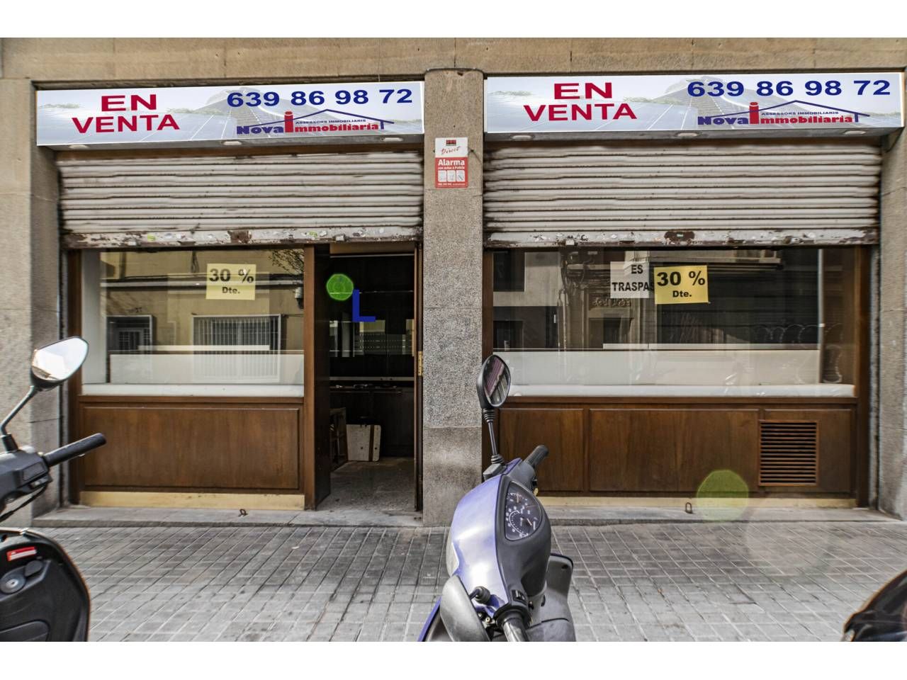 Premises for sale in  Barcelona Capital  with Air Conditioner