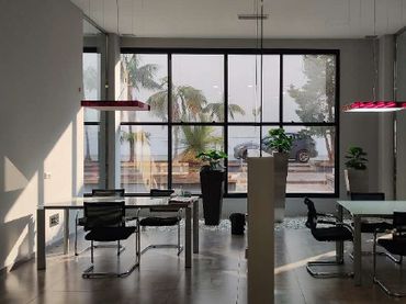 Industrial building with lift for sale in Autopista del Mediterráneo