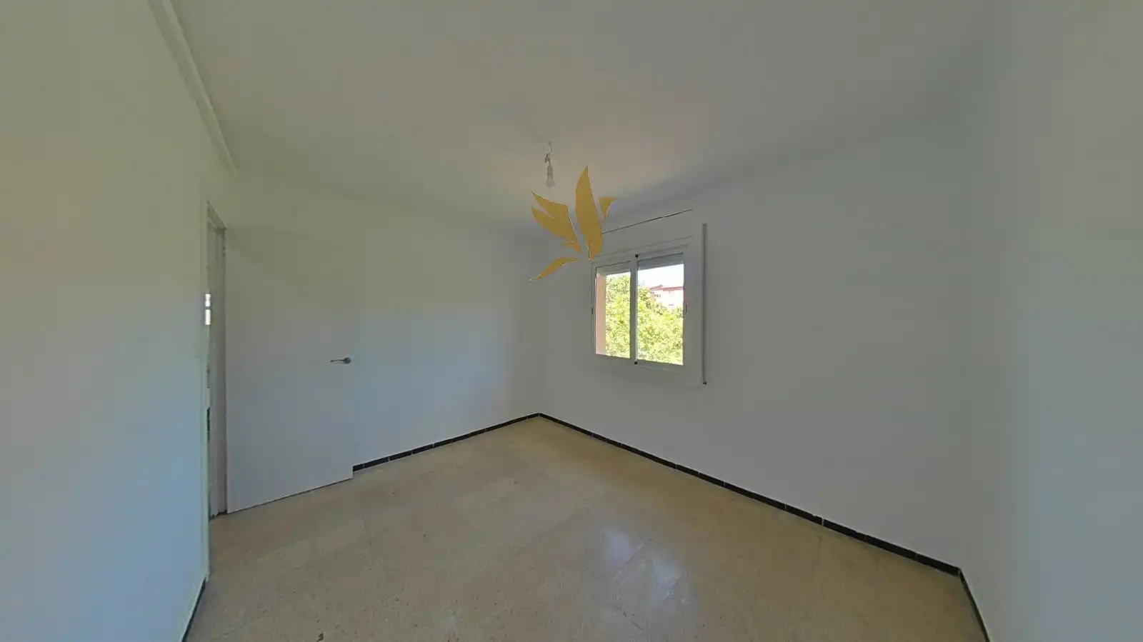 Habitación de Piso en venta en Badalona