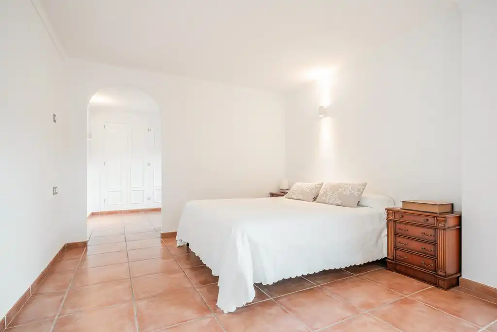 Schlafzimmer von Country house zum Verkauf in Consell mit Klimaanlage, Heizung und Terrasse