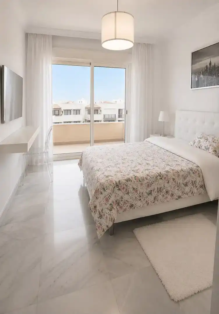 Habitación de Piso para compartir en Marbella con Amueblado