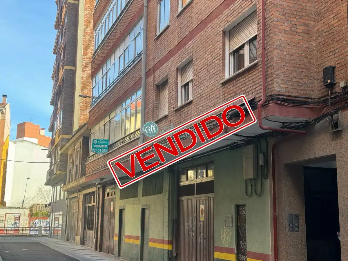Pis amb ascensor en venda a Caño Argales