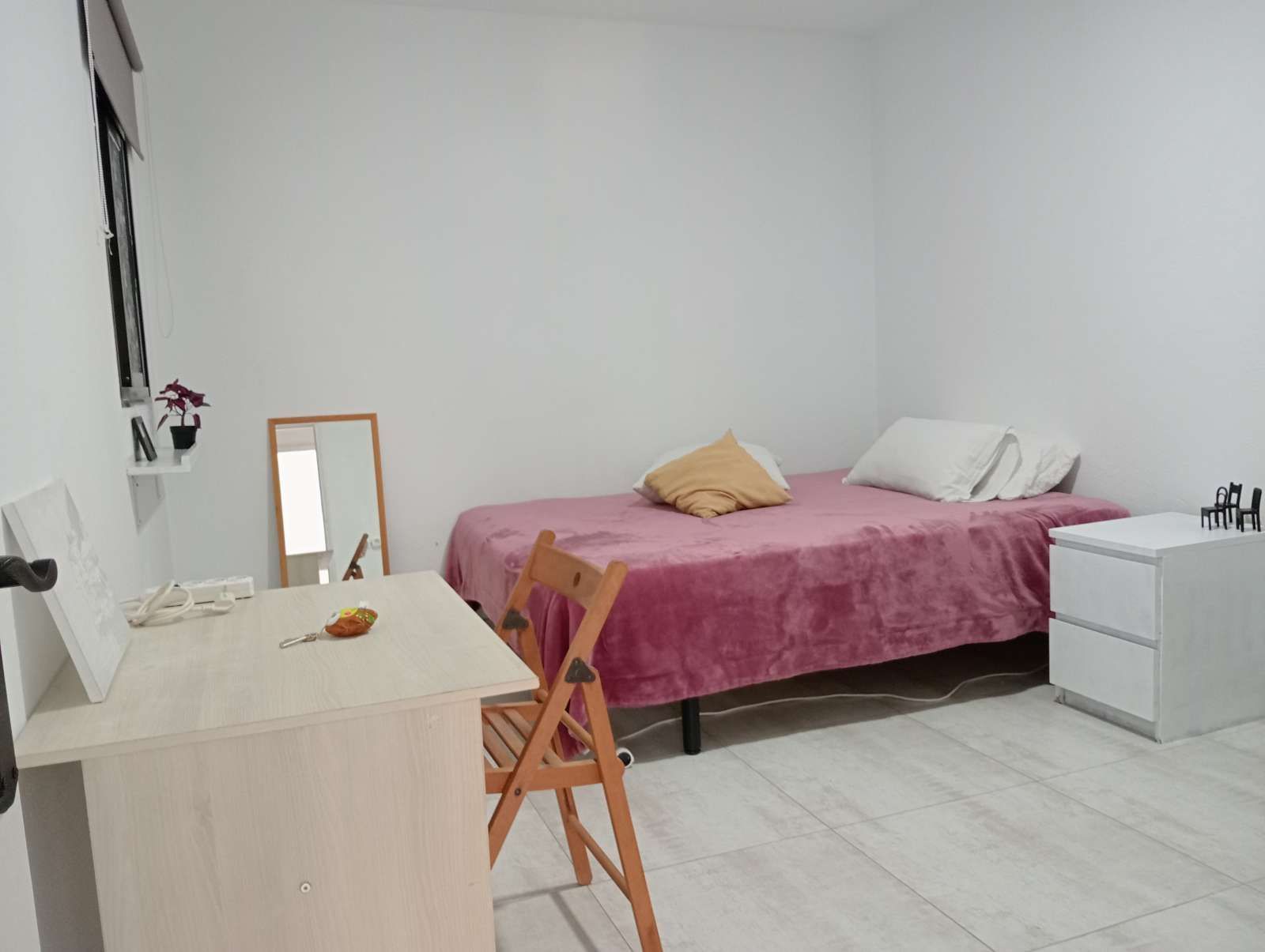 Bedroom of Flat to share in Las Palmas de Gran Canaria  with Air Conditioner and Terrace