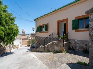 House with balcony for sale in DE SA COSTA