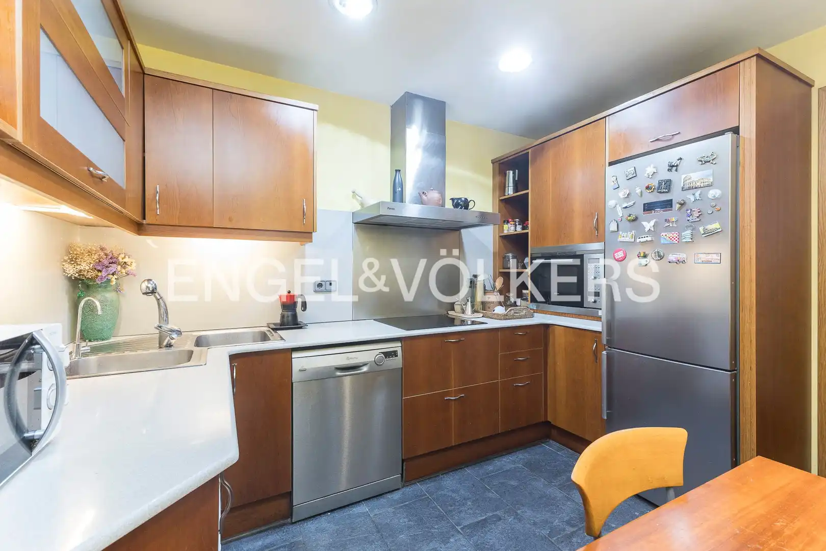 Kitchen of Flat for sale in Barcelona  with Air Conditioner, Heating and Parquet flooring