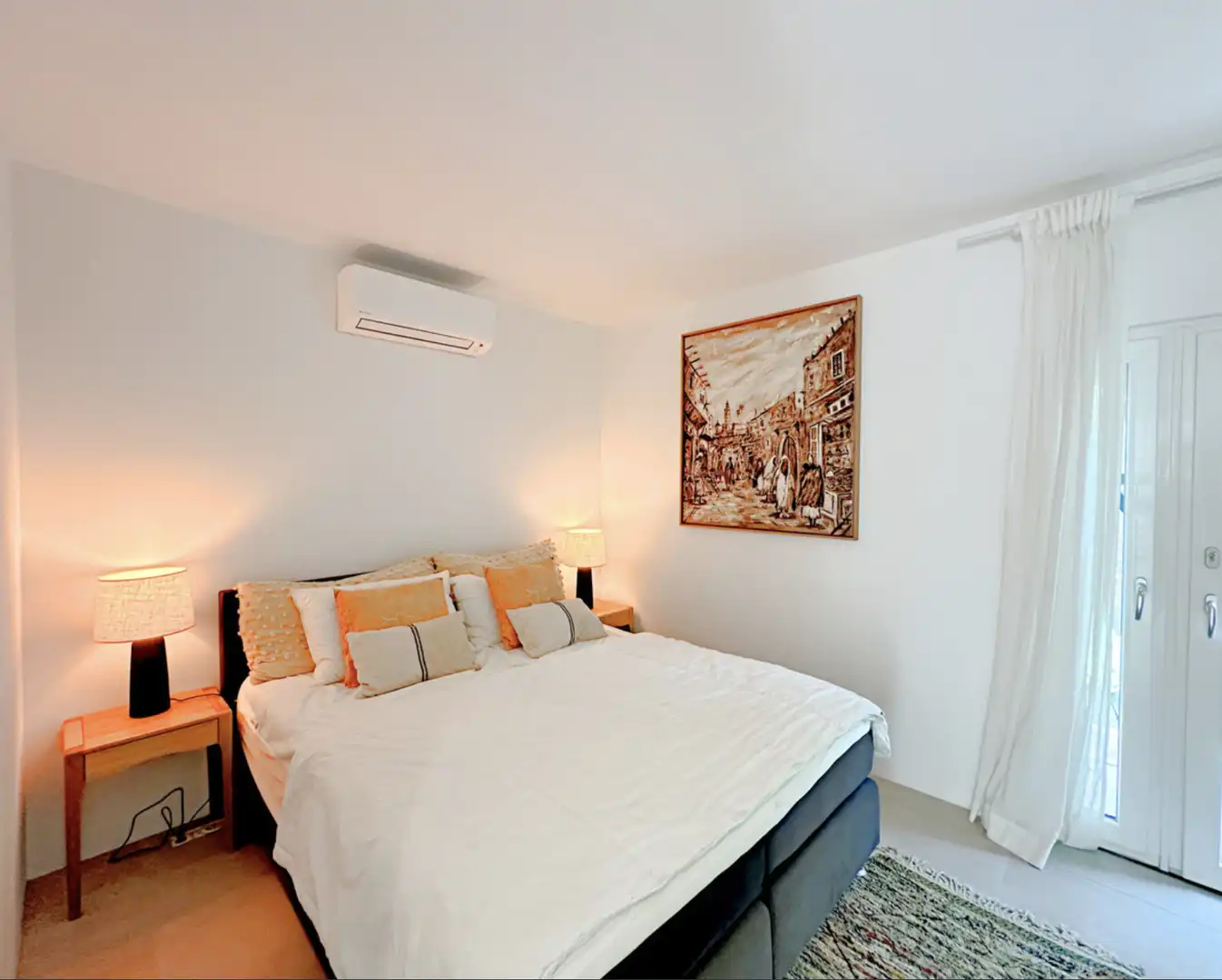 Dormitori de Casa o xalet en venda en Estepona amb Aire condicionat, Jardí privat i Terrassa