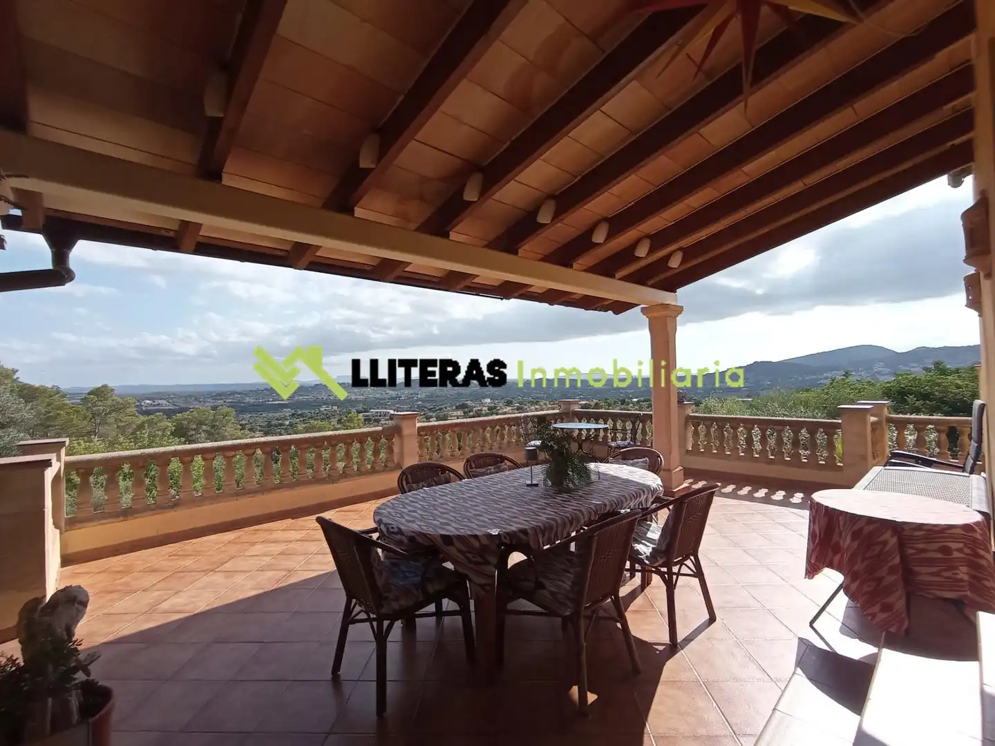 Country homes for sale in Selva