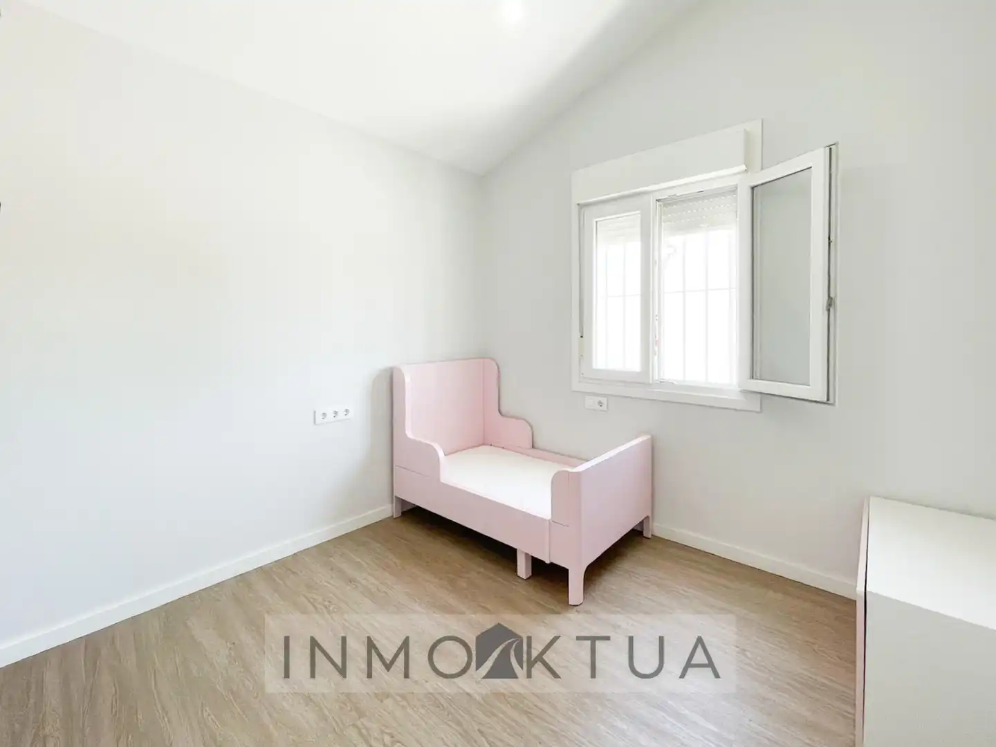 Bedroom of Detached homes for sale in Jerez de la Frontera  with Air Conditioner, Private garden and Terrace