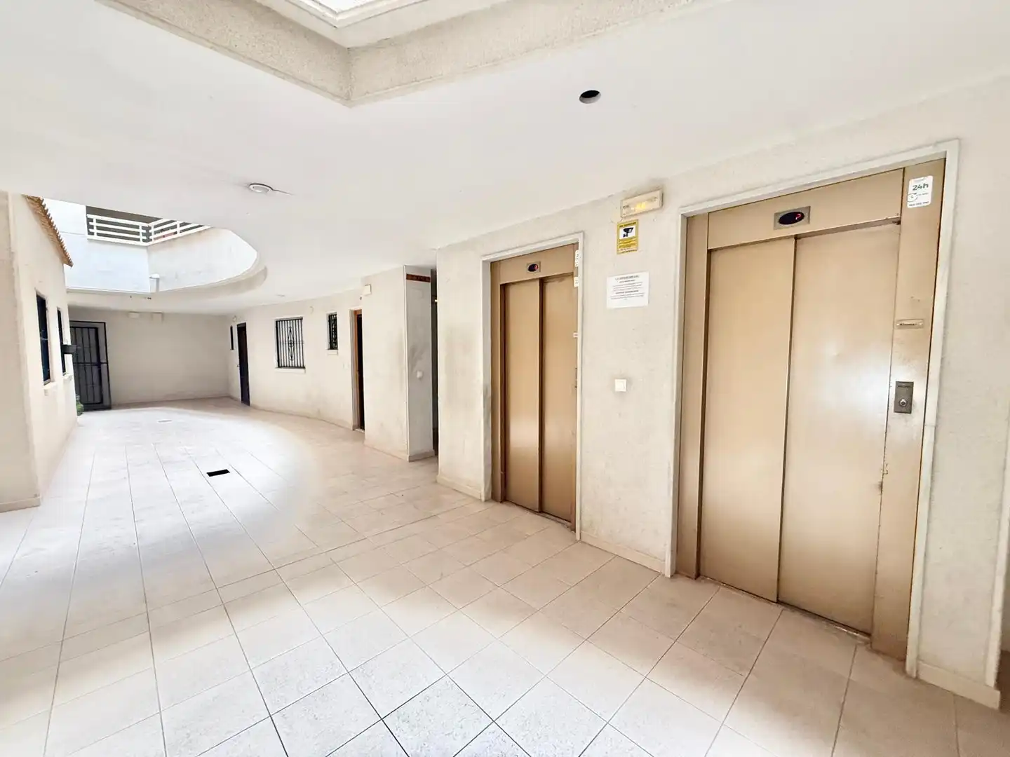 Apartamento con piscina en alquiler en Centro, imagen 19