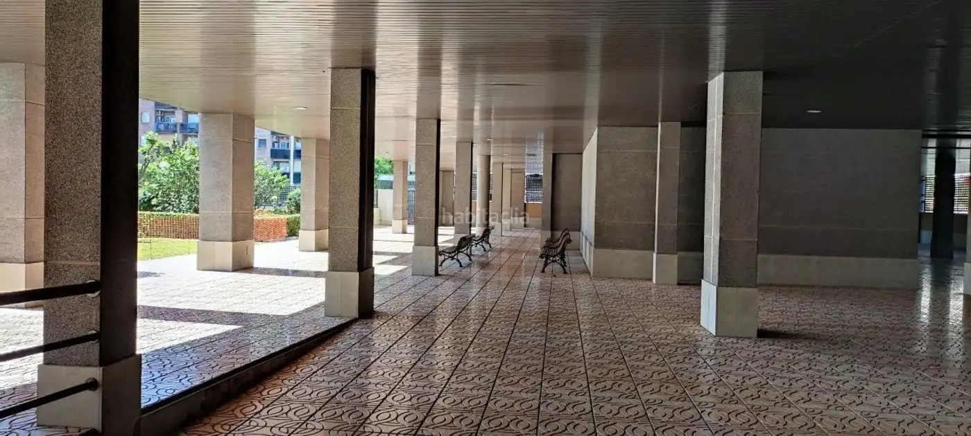 Pis amb piscina en venda a Rambla de Ponent 8, imagen 3