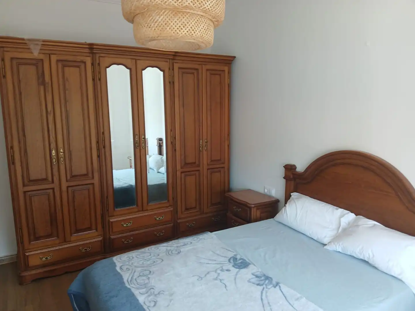 Houses for rent in Neda