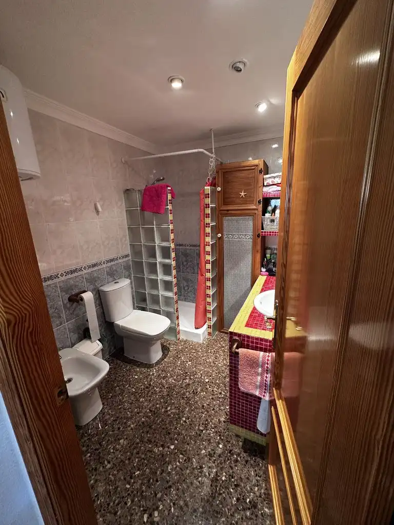 Badezimmer von Wohnung zur Miete in Canet d'En Berenguer, Valencia