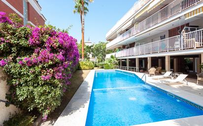 Swimming pool of Flat for sale in Castelldefels  with Air Conditioner and Terrace