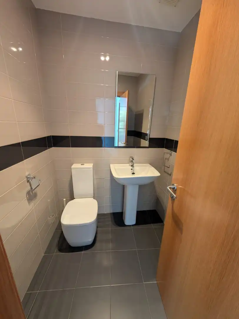Baño de Piso en venta en Santander con Calefacción, Terraza y Trastero
