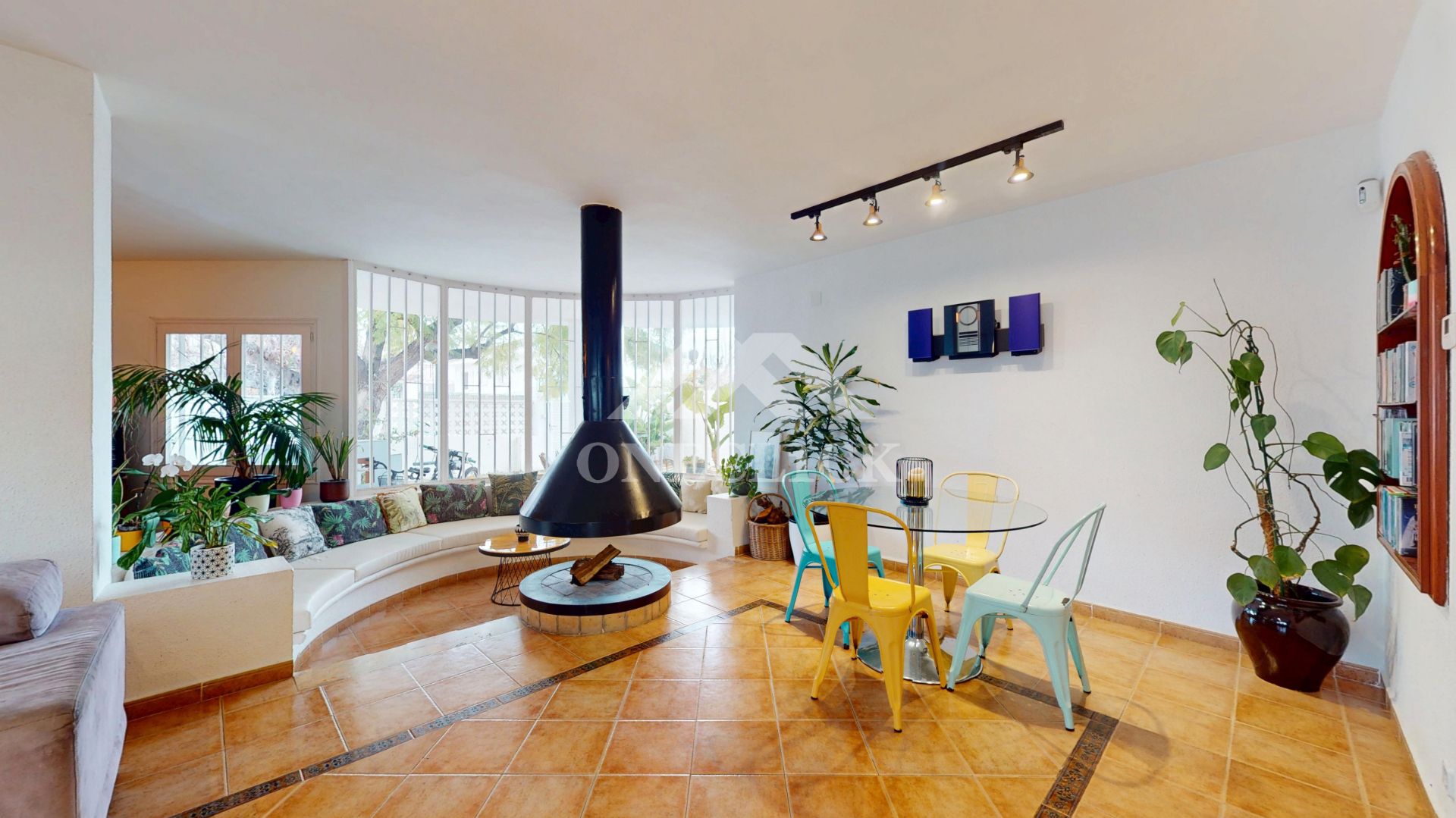 Exterior view of House or chalet for sale in Cambrils  with Air Conditioner, Heating and Private garden
