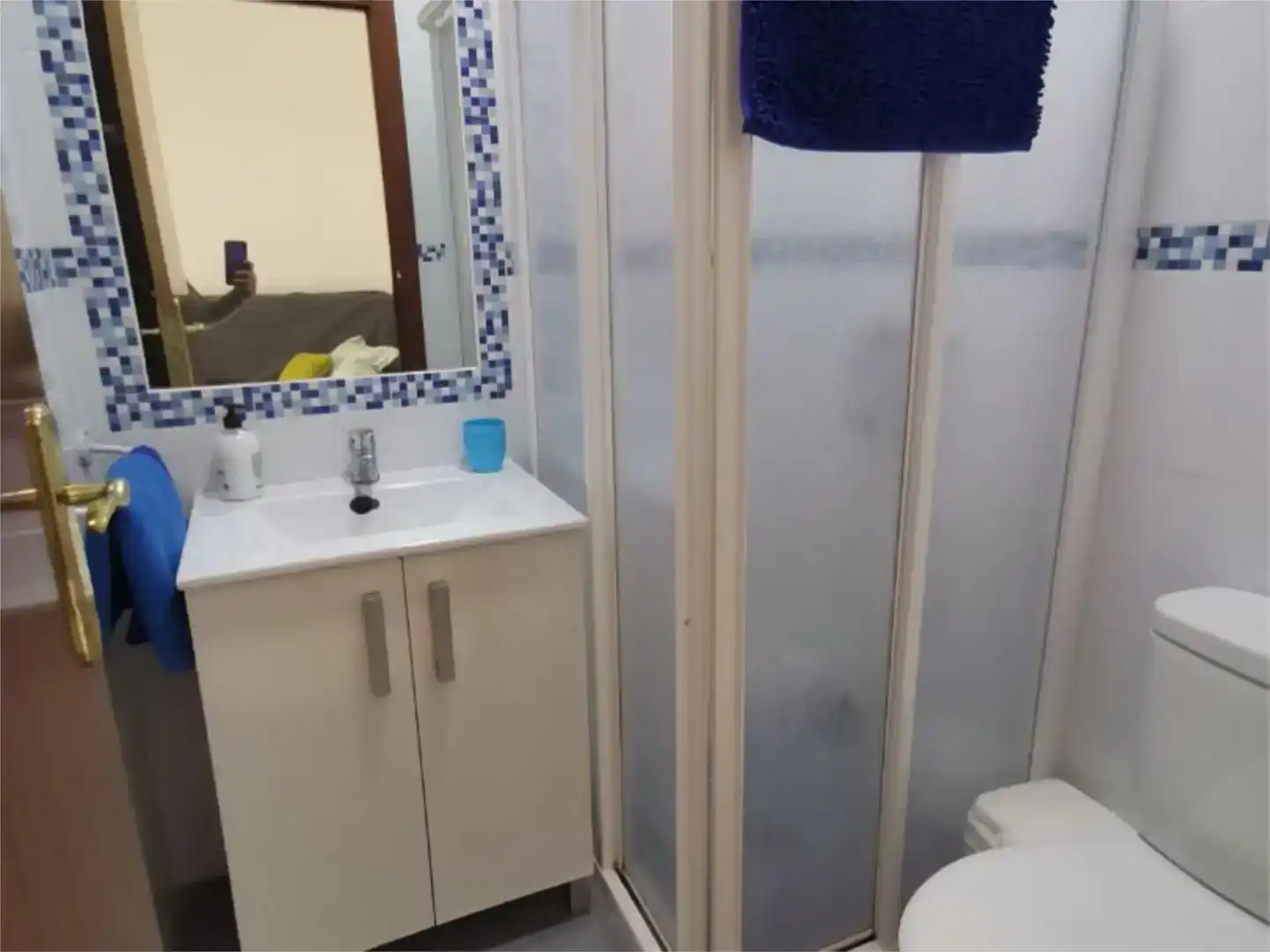 Bany de Apartament de lloguer en Rota amb Moblat