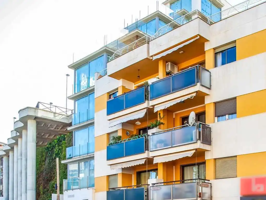 Vista exterior de Piso en venta en  Palma de Mallorca con Aire acondicionado, Terraza y Piscina