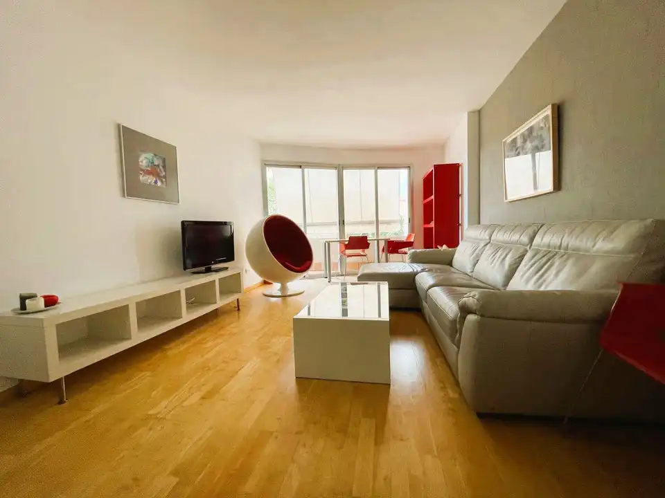Sala de estar de Piso de alquiler en  Palma de Mallorca con Aire acondicionado, Calefacción y Terraza