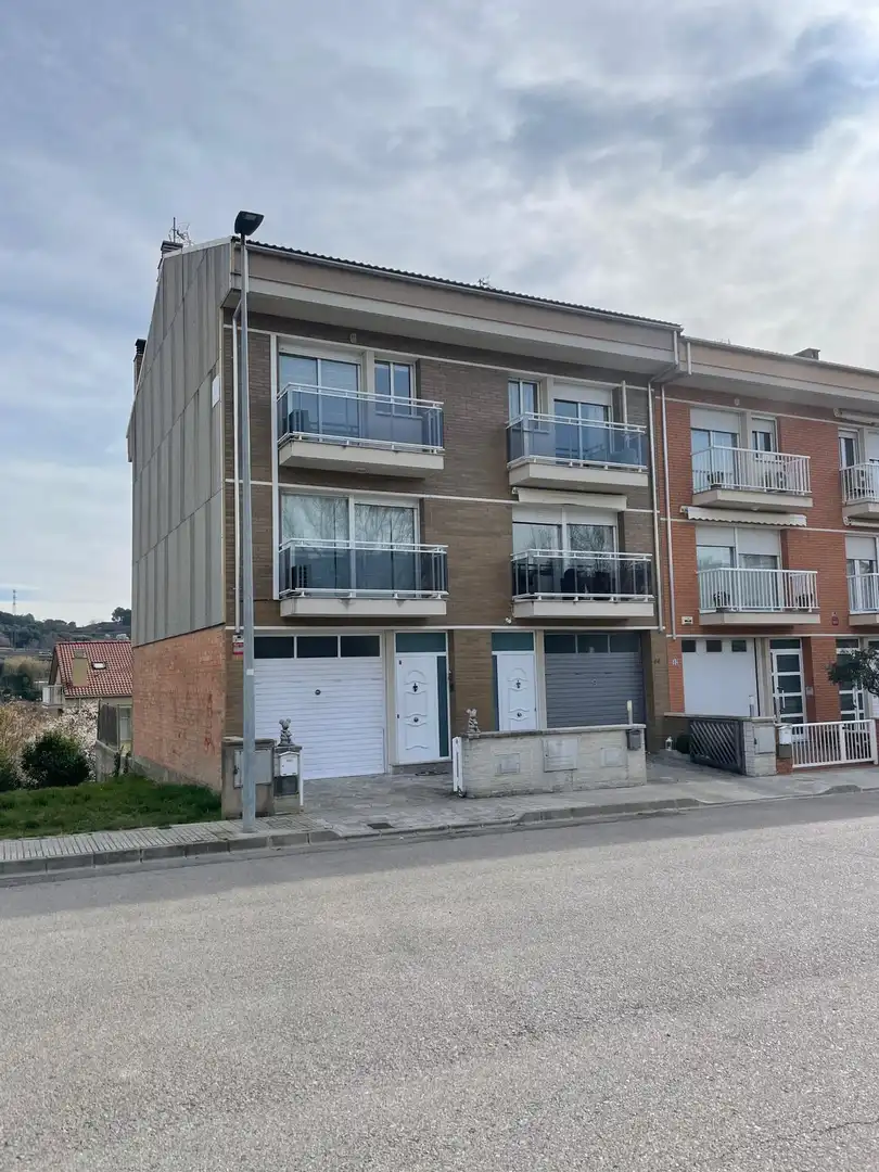 Wohnbaugrundstück zum Verkauf in Berga, imagen 9