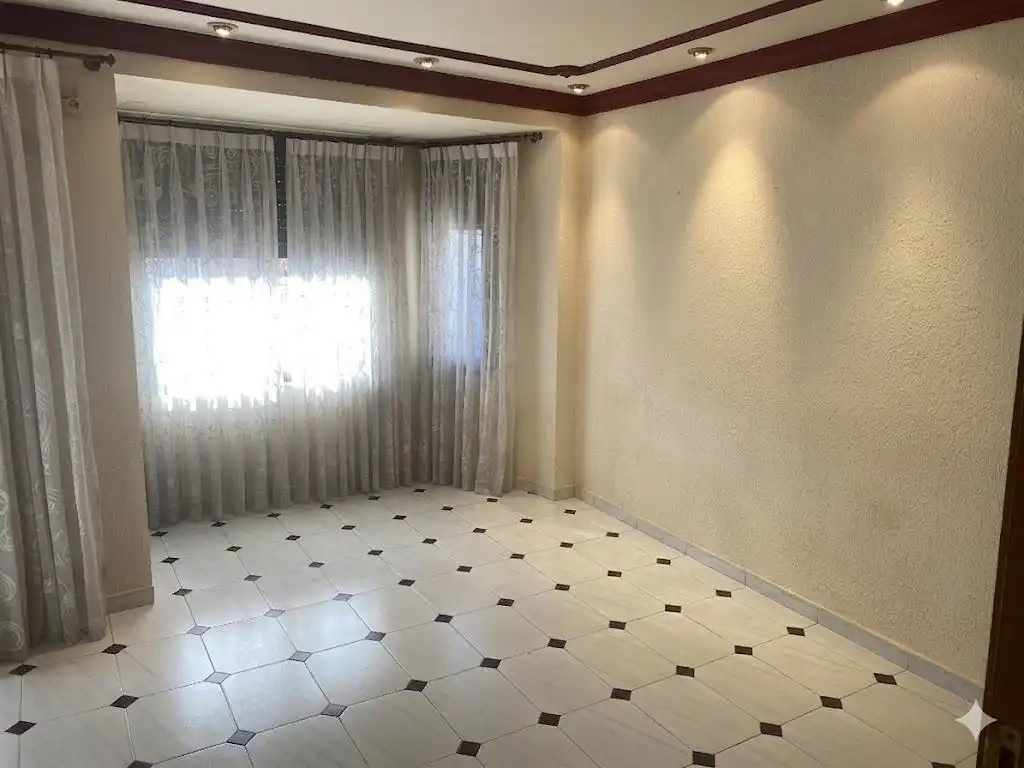 Bedroom of Flat for sale in Silla  with Balcony