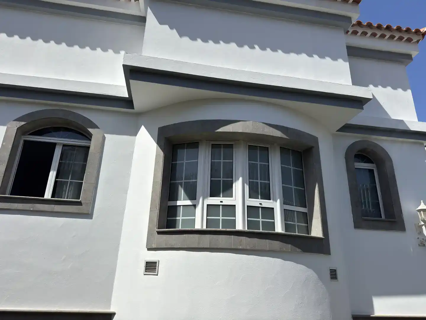 Vista exterior de Casa o xalet en venda en San Bartolomé de Tirajana amb Aire condicionat