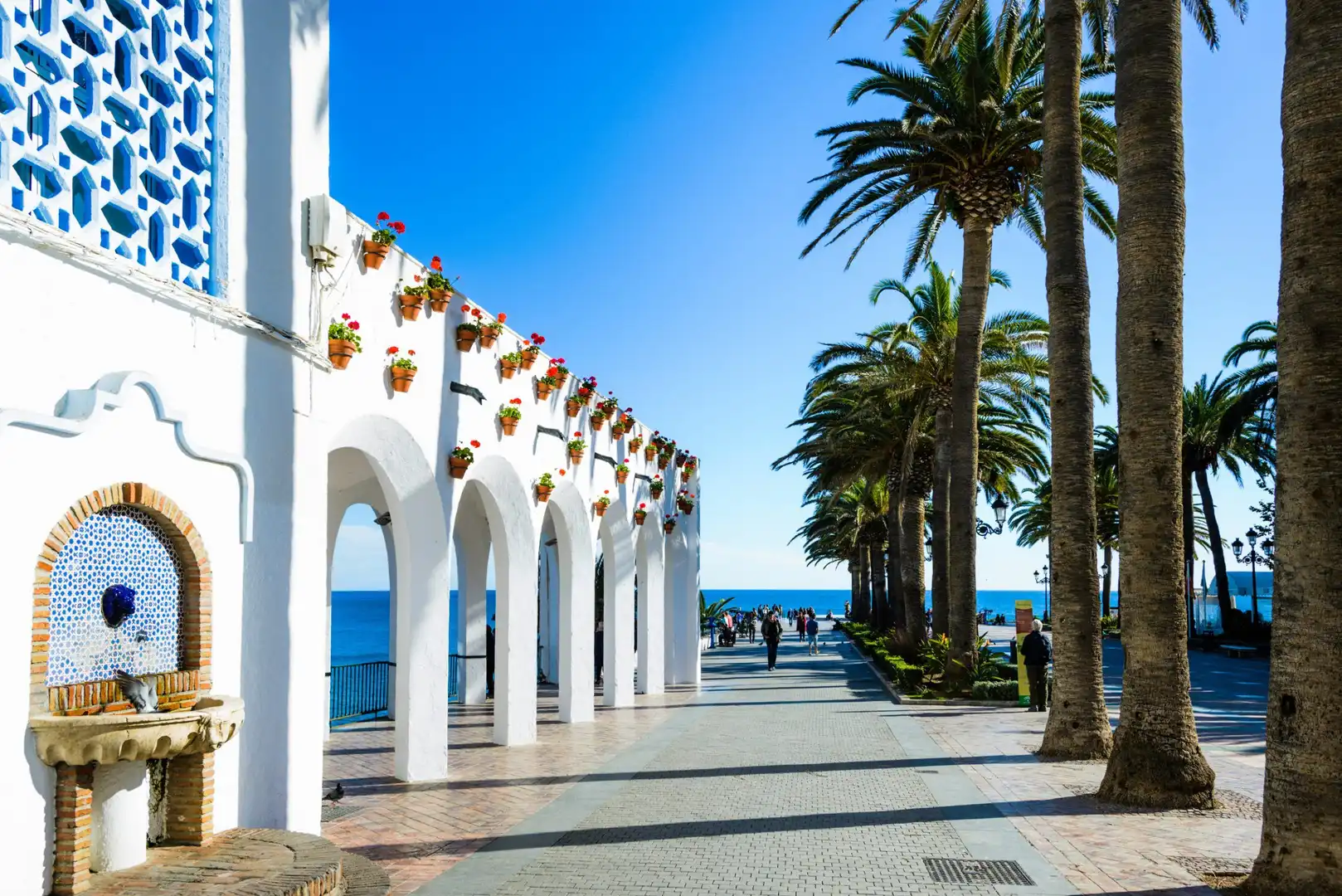 Außenansicht von Wohnung zum Verkauf in Nerja mit Klimaanlage, Möbliert und Balkon