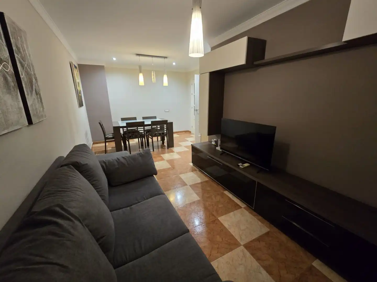 Sala d'estar de Pis en venda en Motril amb Aire condicionat, Terrassa i Moblat