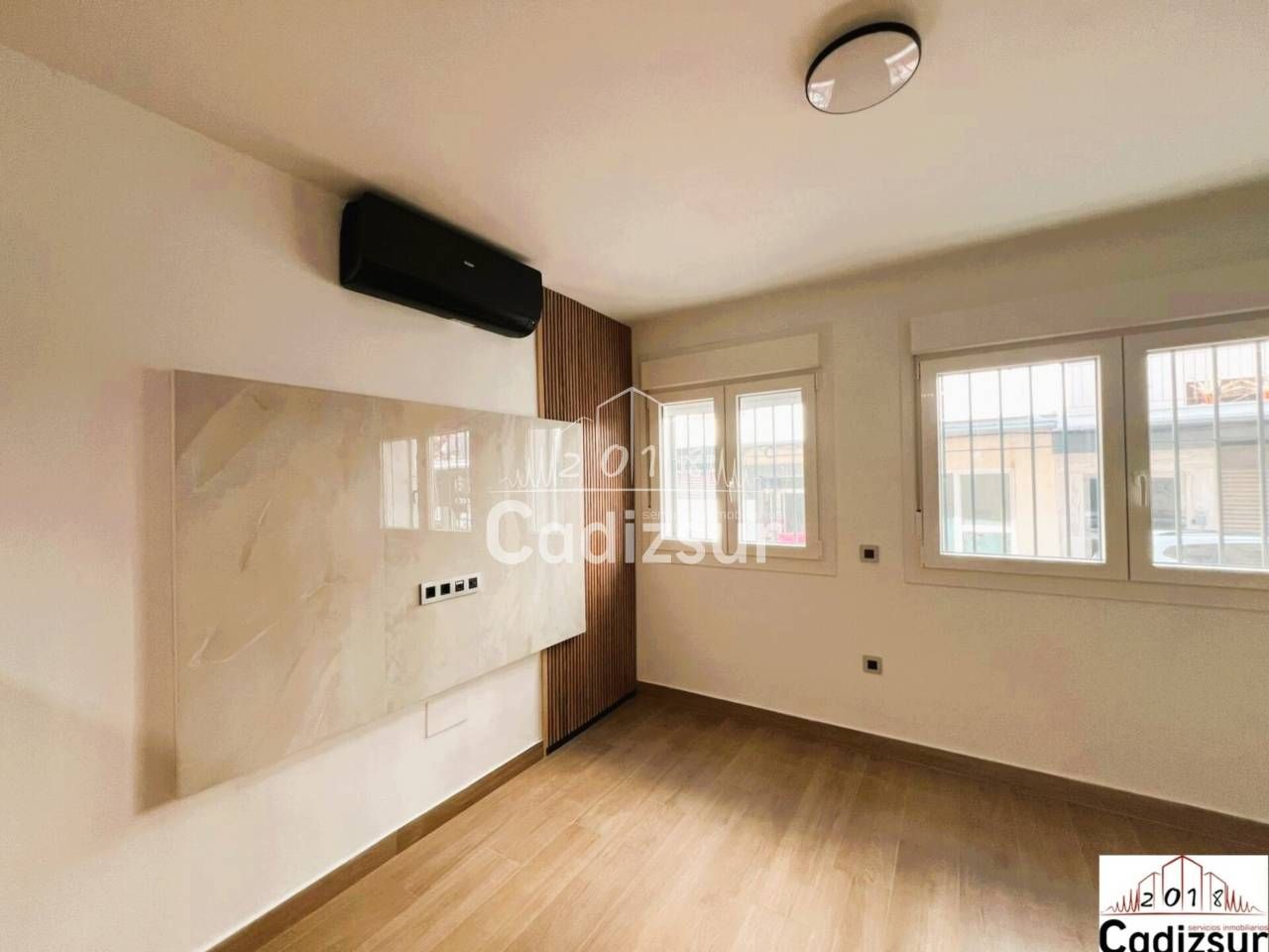 Dormitori de Loft en venda en  Cádiz Capital amb Aire condicionat