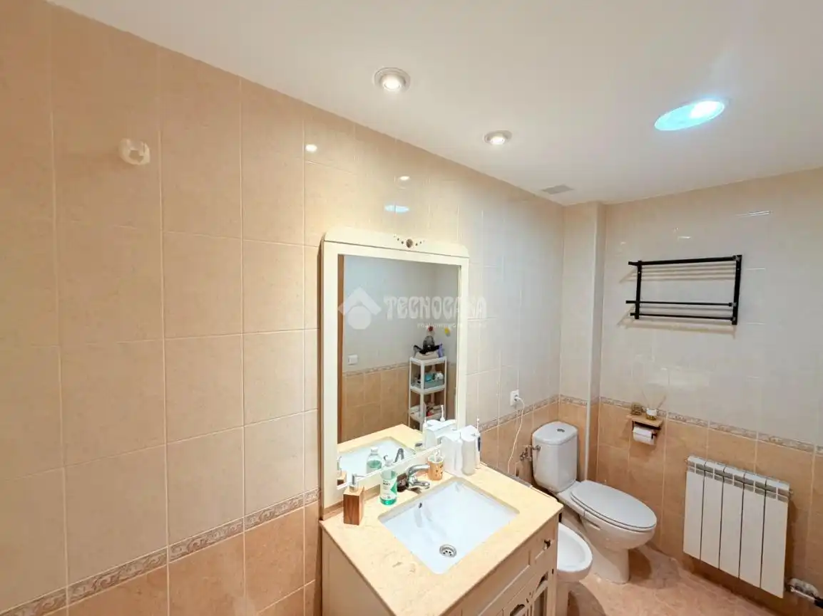 Bathroom of Flat for sale in Palazuelos de Eresma  with Storage room