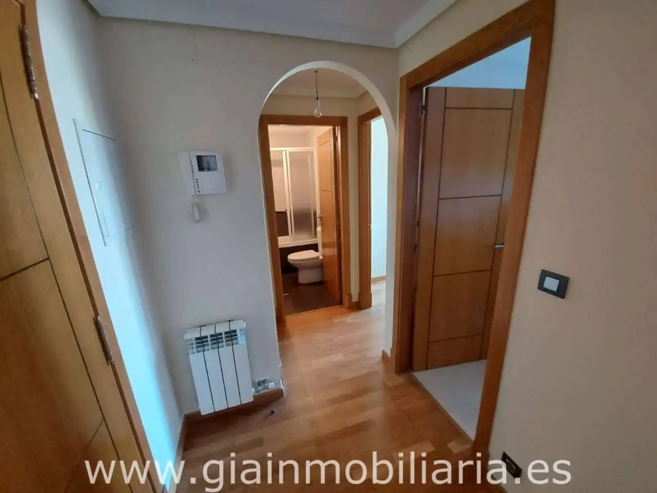 Apartamento de alquiler en Salvaterra de Miño con Calefacción, Trastero y Amueblado
