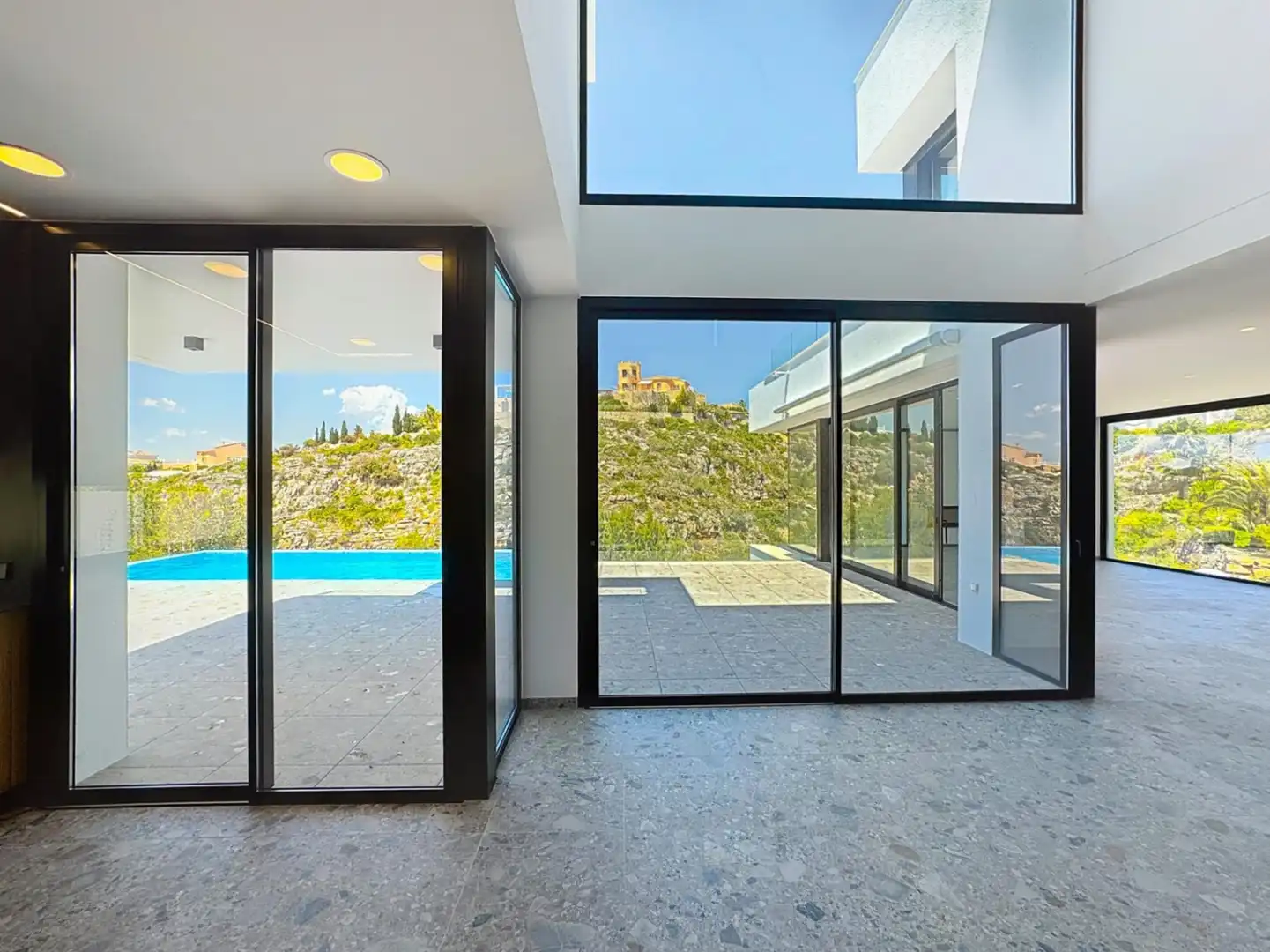 Chalet con piscina en venta en Cumbre del Sol, imagen 41