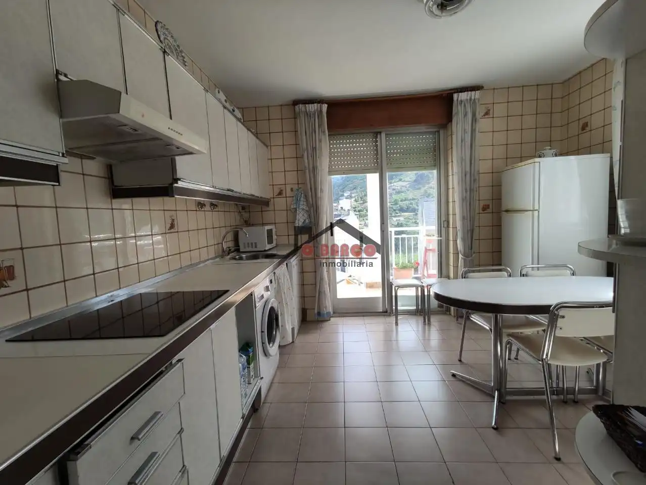 Appartamento con balcone in vendita a MARCELINO SUÁREZ