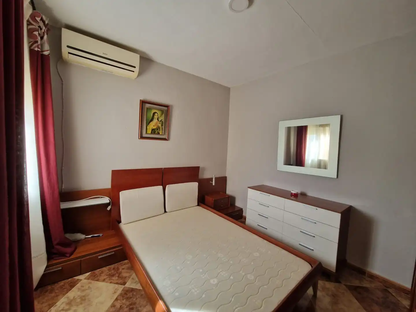 Habitación de Piso en venta en Lora del Río con Aire acondicionado, Calefacción y Amueblado