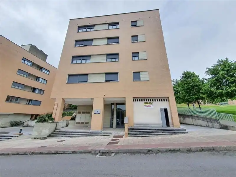 Local en venda a BALANDRO, 3, Jardín de Cantos - El Nodo