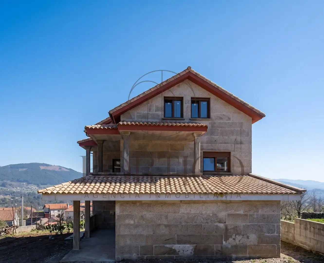 Vista exterior de Casa o chalet en venta en Mos con Terraza y Balcón